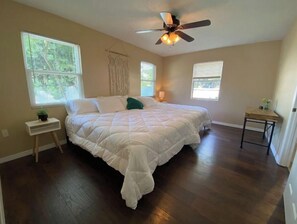 3 bedrooms, WiFi, bed sheets