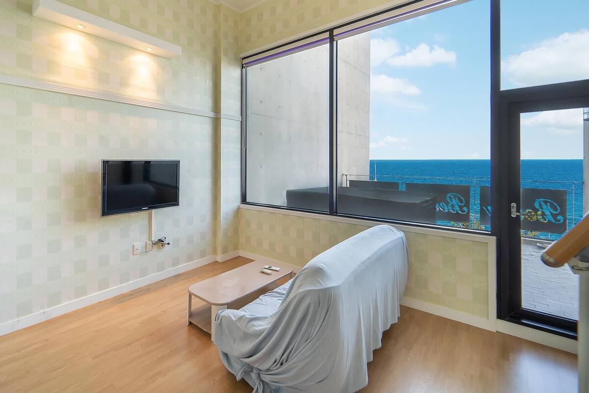 1 bedroom, WiFi (free)