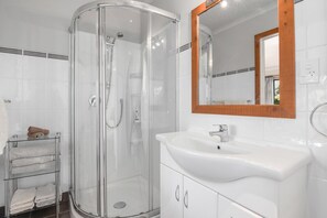 Badewanne, Haartrockner