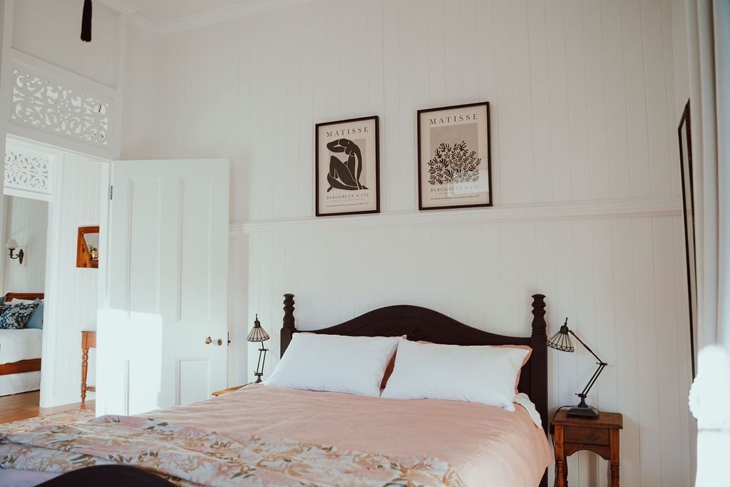 Clayfield House on acreage 10 minutes from beaches — image 13