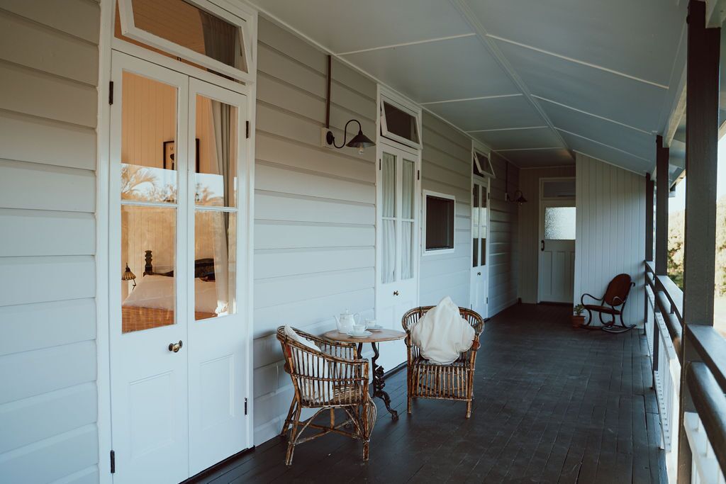 Clayfield House on acreage 10 minutes from beaches — image 30