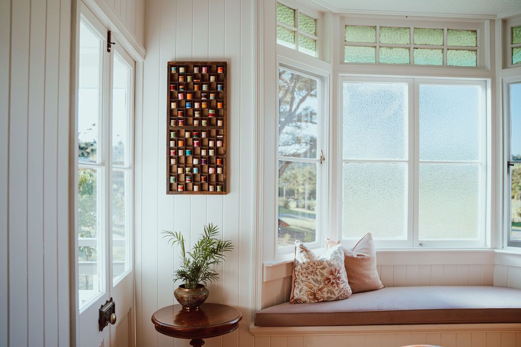 Clayfield House on acreage 10 minutes from beaches — image 22