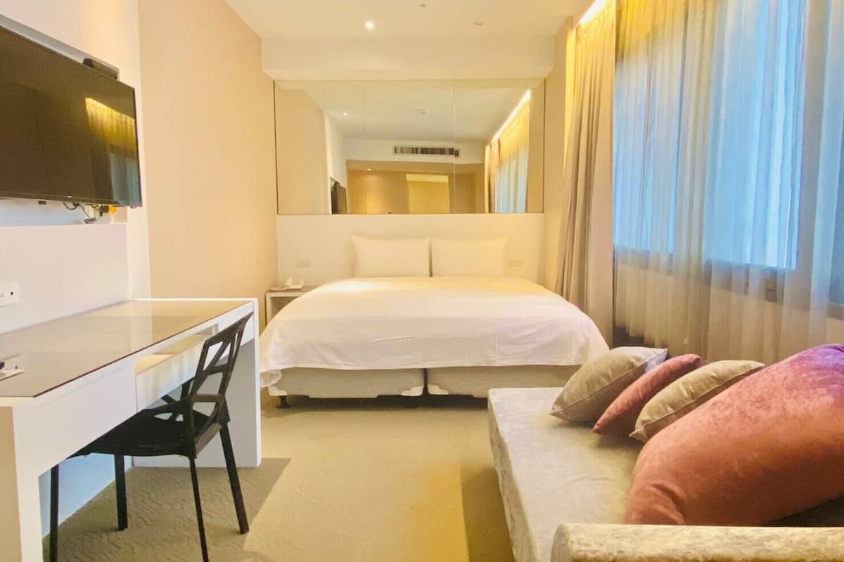 Deluxe dubbelrum | Skrivbord, ljudisolering, gratis wi-fi och sängkläder