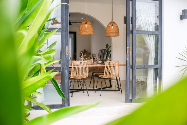 Terrace/patio - Villa Naia Berawa (Canggu)