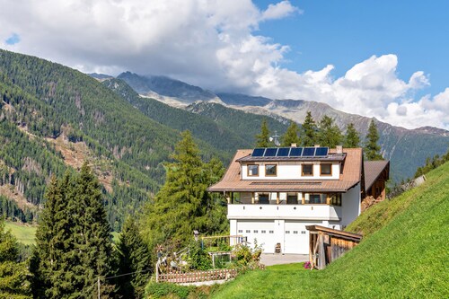 Ferienwohnung "Glocklechnhof Sternenhimmel" mit Bergblick, Balkon & WLAN