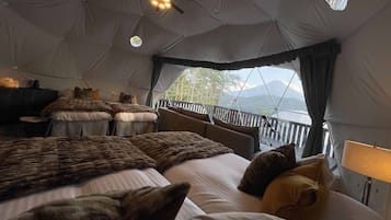 Luxury Dome Jupiter 6 Beds, Non smoking (Not pet friendly) | Premium bedding, down comforters, minibar, free WiFi