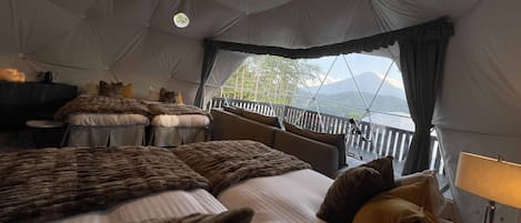 Luxury Dome Jupiter 6 Beds, Non smoking (Not pet friendly) | 1 bedroom, premium bedding, down comforters, minibar