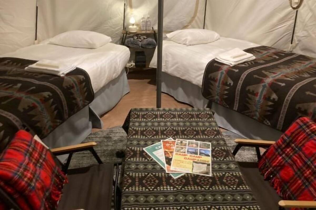 Hochwertige Bettwaren, Daunenbettdecken, Minibar, kostenloses WLAN