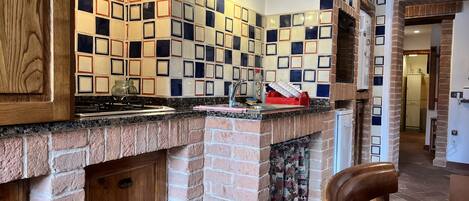 Traditional Apartment | Private kitchen