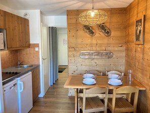 Fridge, microwave, dishwasher