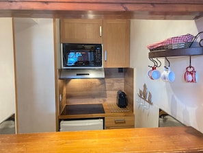 Fridge, microwave, dishwasher