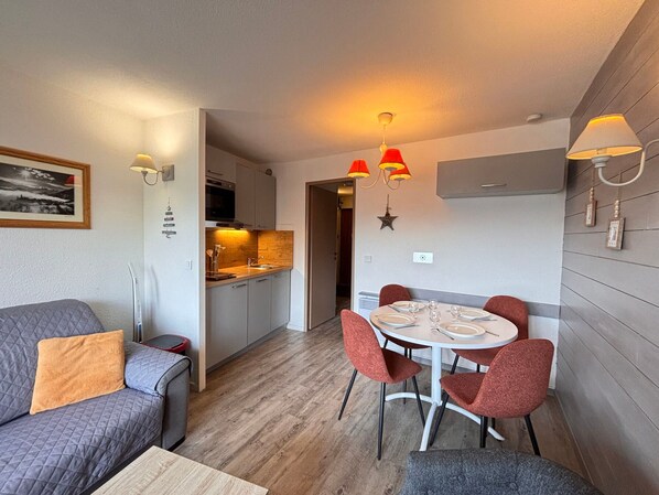 TV - Comfy 2-room south, ski ideal, 4 pers (Avoriaz)