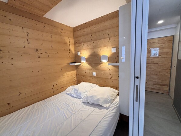 1 chambre, Wi-Fi gratuit, draps fournis