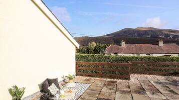 Cottage | Balcony