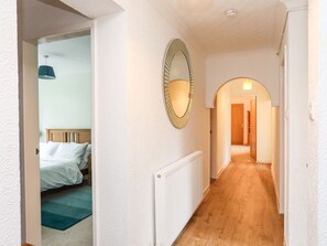 Casa de campo | 5 dormitorios, decoración individual, mobiliario individual