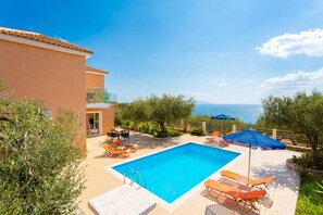 Villa | 3 bedrooms - Villa Eri in Vlachata (Kefalonia)