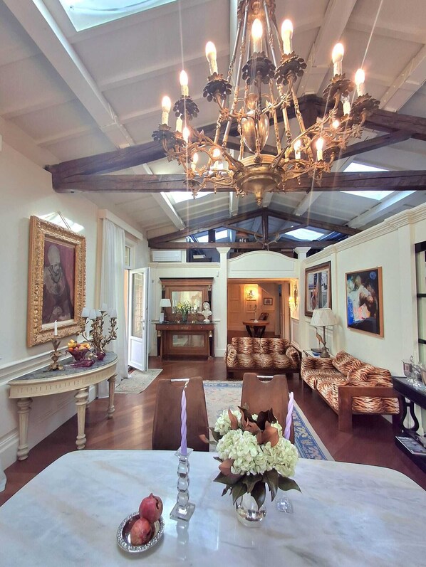 Interior - Prestigious property, between refinement and style in the heart of Florence (Firenze)