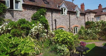 Nest Holiday Hideaway Wren Cottage Stunning Area!