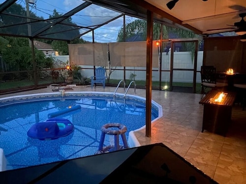 Cozy home complete with pool and outdoor living