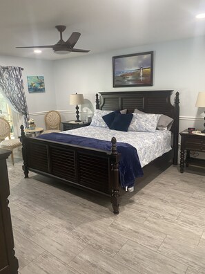 3 bedrooms, iron/ironing board, travel cot, free WiFi