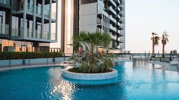 Outdoor pool, a heated pool