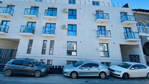 Unclassified image, 3 of 13, button - Charming Studio close to Unirii Square (Bucharest)