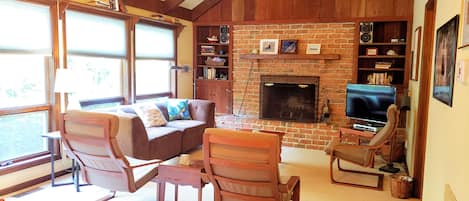 Smart-TV, peis og DVD-spiller