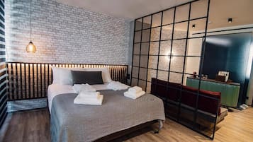 1 bedroom, Egyptian cotton sheets, premium bedding, minibar