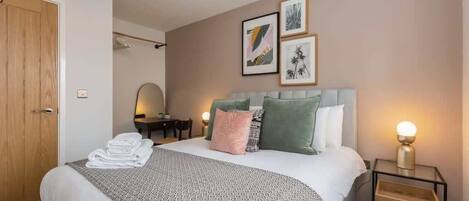 3 habitaciones y ropa de cama de alta calidad