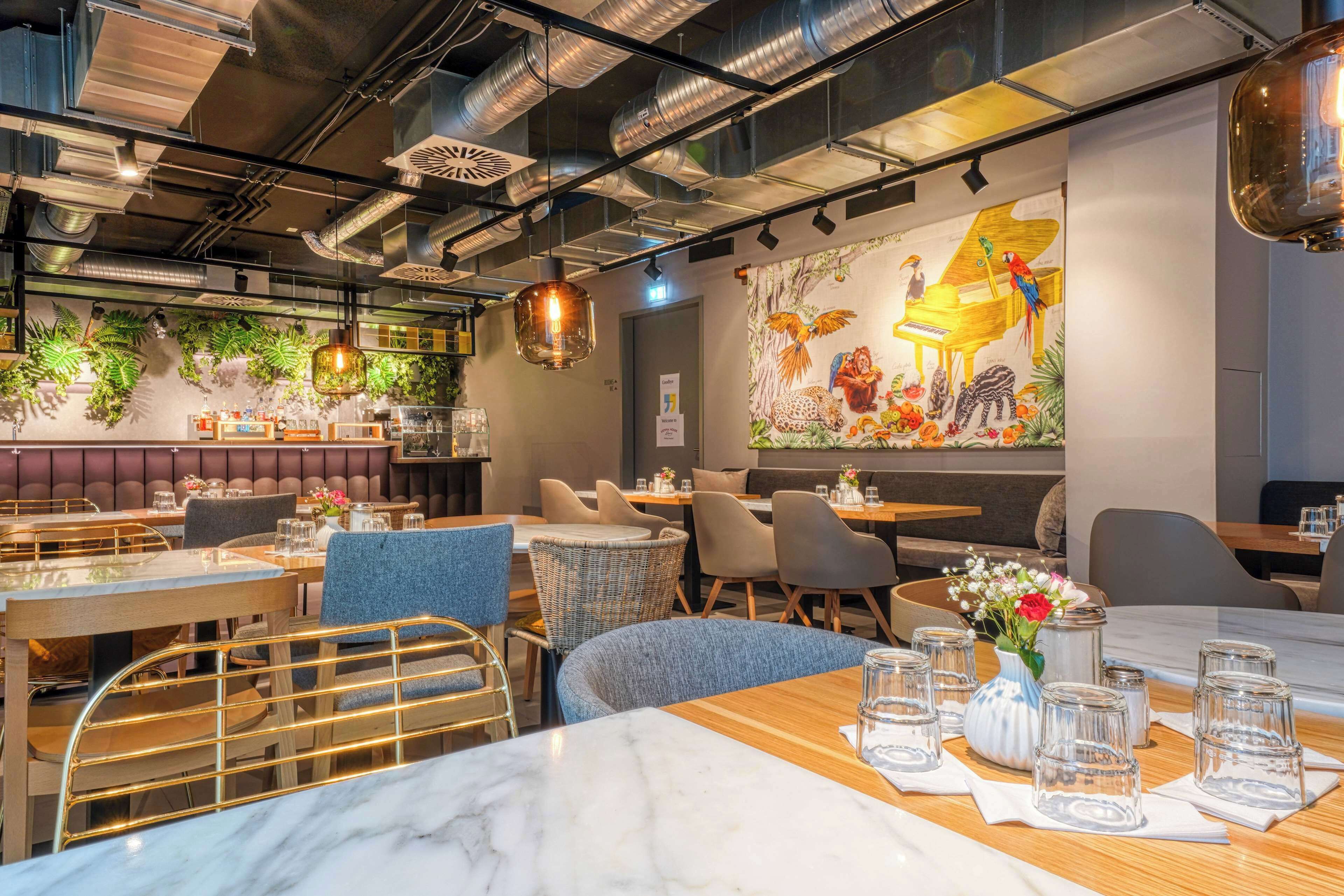 daily buffet breakfast (eur 17.90 per person)