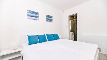 2 makuuhuonetta, silitysrauta/-lauta, Wi-Fi, vuodevaatteet