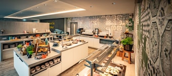 LOGINN Hotel Stuttgart Zuffenhausen