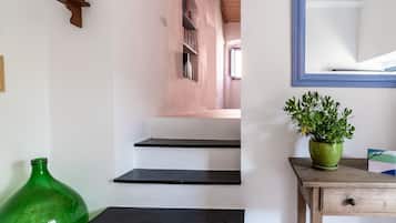 House | 2 bedrooms, free WiFi, bed sheets