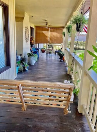 Terrace/patio. Charming 3 bedroom home downtown Northport, Near Tuscaloosa U of A campus