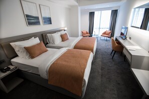 Comfort Triple Room | Premium bedding, minibar, desk, laptop workspace - Dovv Hotel (Izmir)