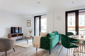 Télévision, espaces bureaux