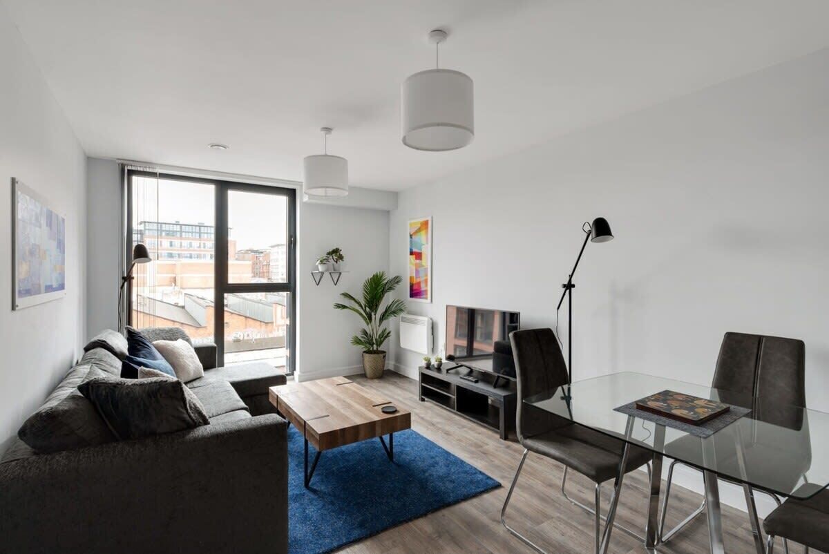 TV, offices
