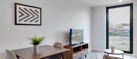 Télévision, espaces bureaux