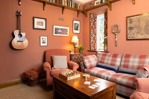 Télévision, cheminée, médiathÚque