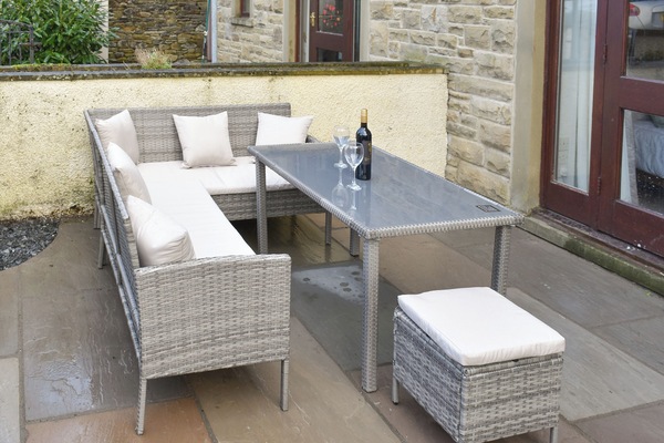Outdoor area | The Ginnel Mews, Skipton