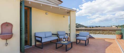 Basic Apartment, Multiple Beds | Balcony