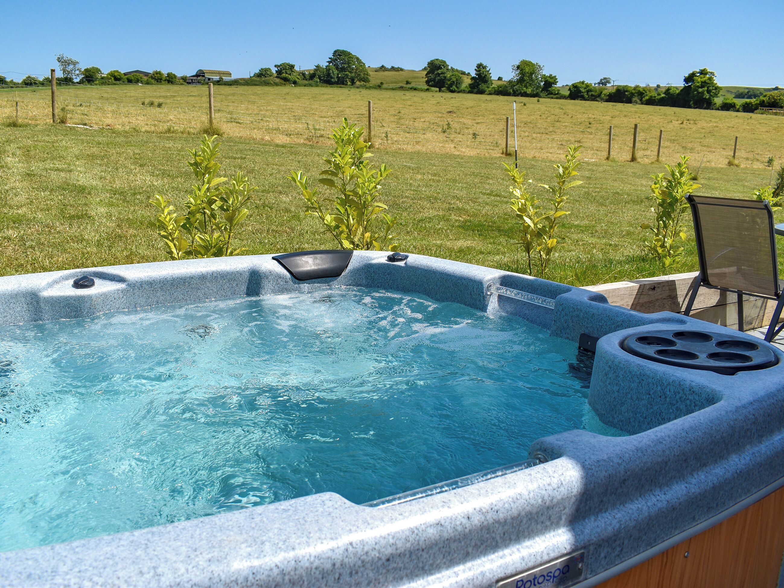 Bain à remous extérieur