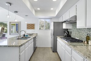 House (Del Mar) | Exterior