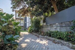 Exterior - HostWise -  Flat w/ Mezzanine & Terrace (Porto)