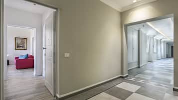 Basic Apartment, Multiple Beds | 2 bedrooms, desk, laptop workspace, iron/ironing board