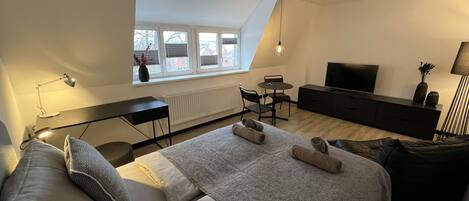 1 Schlafzimmer, Schreibtisch, Bügeleisen/Bügelbrett, kostenloses WLAN