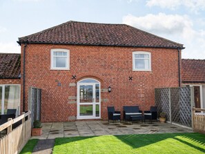 Terrace/patio - The Granary - UK36124 (Horsington)