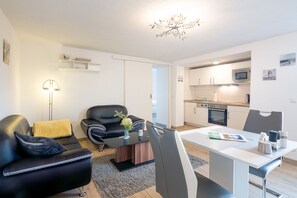 Interior - Apartment 1-Very suitable for couples (Seebad Ahlbeck)