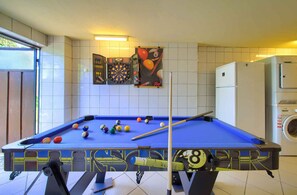 غرفة الألعاب