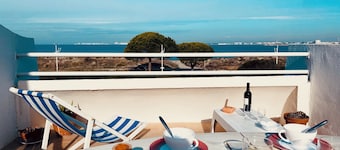 Le Flamant Appartement 2 chambres dernier étage Vue Mer